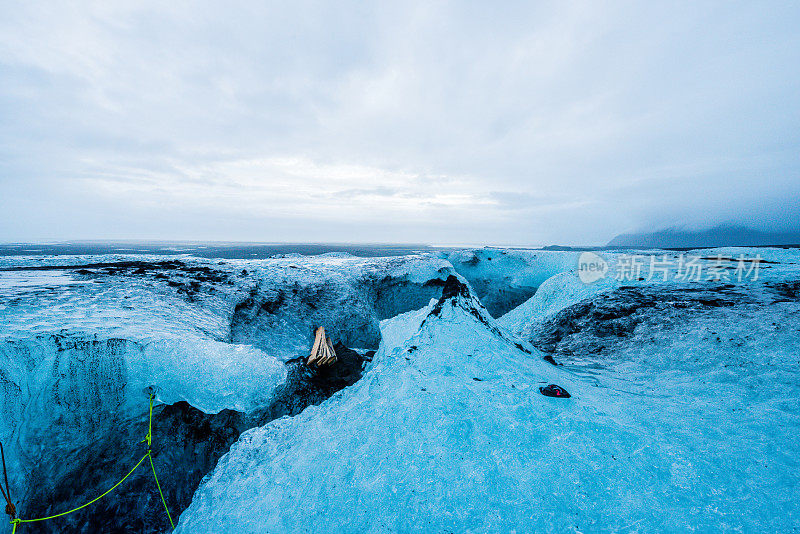 Vatnajokull冰岛蓝色冰川冰景观