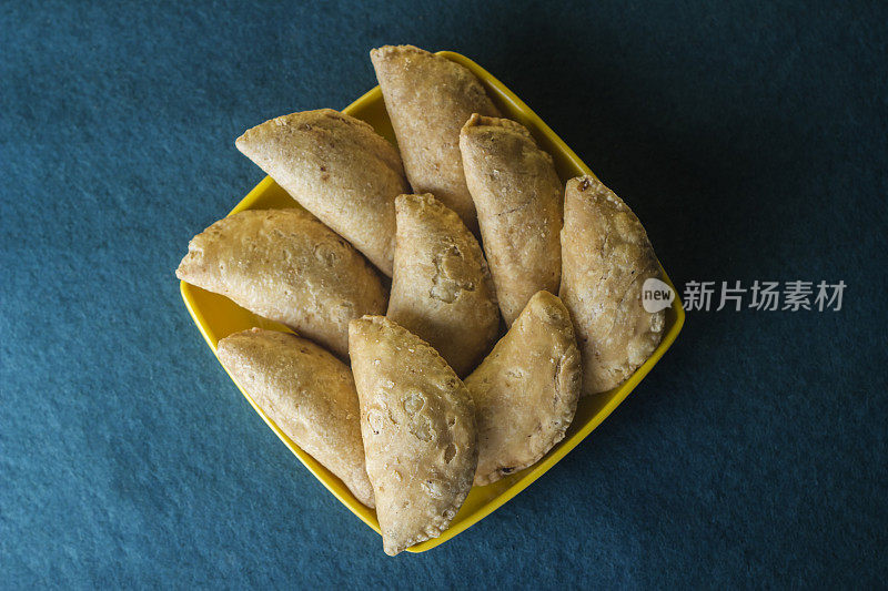 印度甜Gujiya