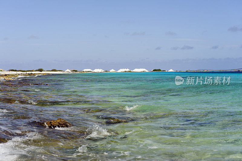 博内尔岛的盐湖平原