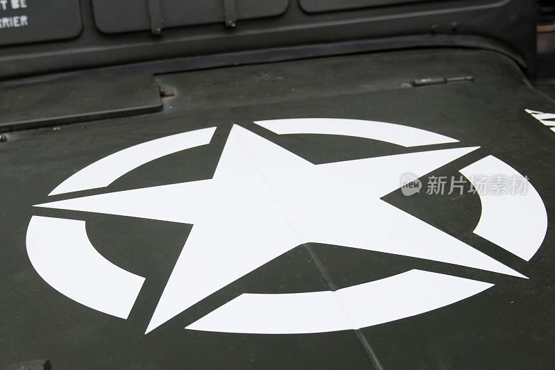 近距离看美国陆军的明星标志吉普mb38a1