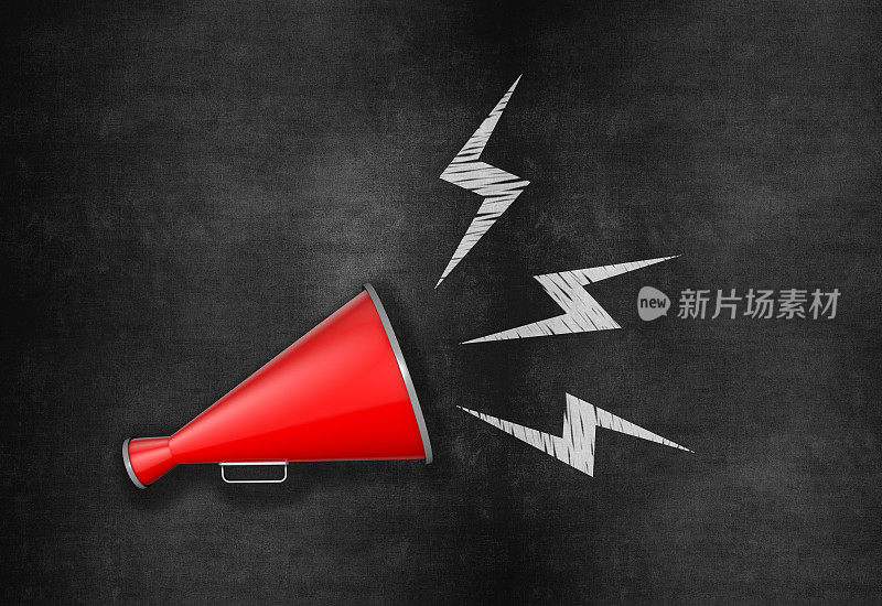 黑板上的红色扩音器