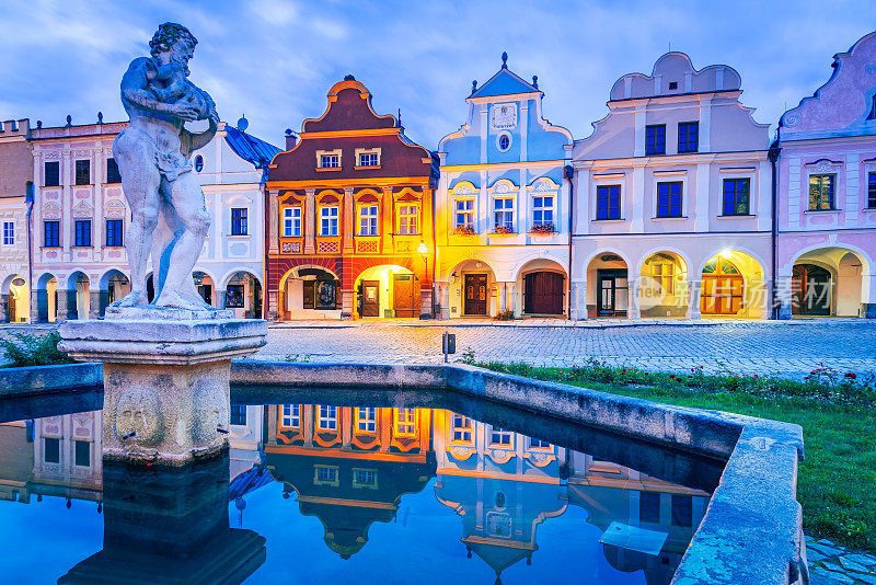 Telc，捷克共和国。赫拉切广场在历史名城，世界遗产在摩拉维亚。