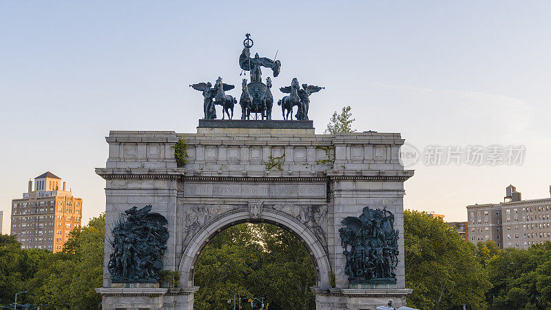 陆军广场的士兵和水手纪念拱门，最初被称为纽约布鲁克林的展望公园广场。