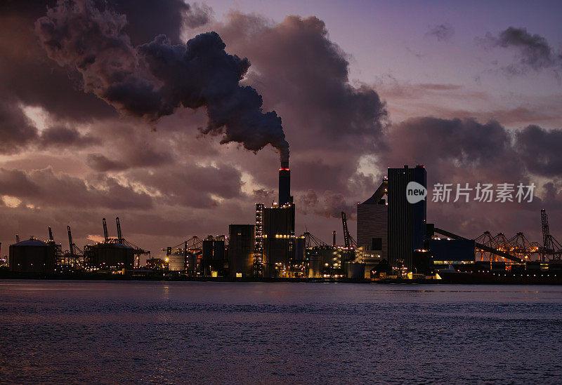 污染严重的燃煤电厂