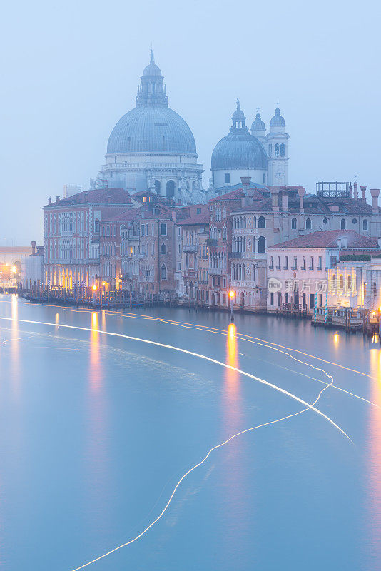 意大利威尼斯大运河的黎明
