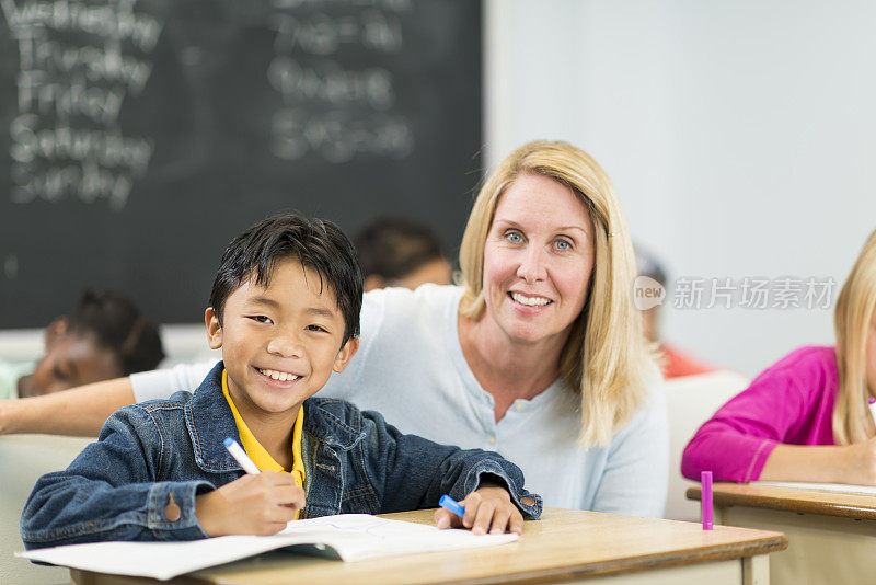 小学的学生