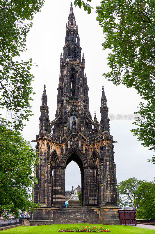 英国苏格兰爱丁堡的斯科特纪念碑。