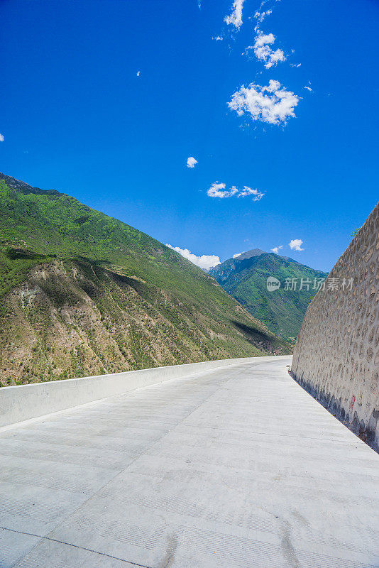 前进的道路