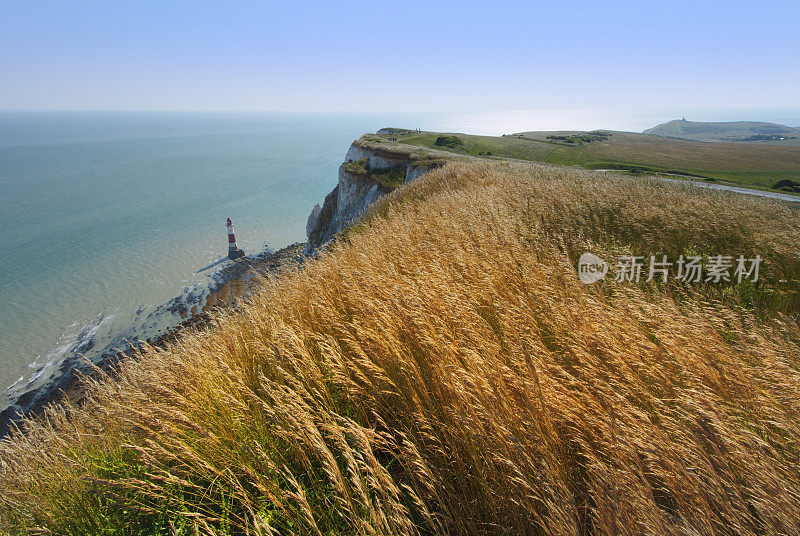 晴空下的海景