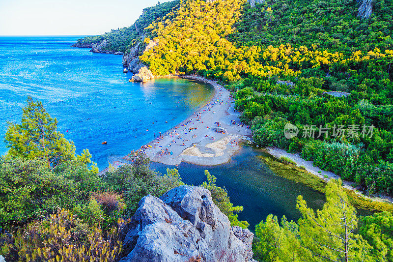 奥林波斯海滩