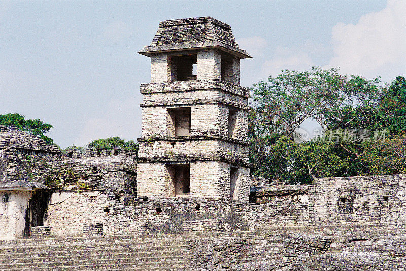 Palenque'的寺庙