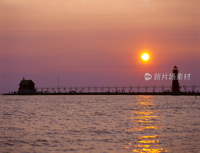 大港湾日落I