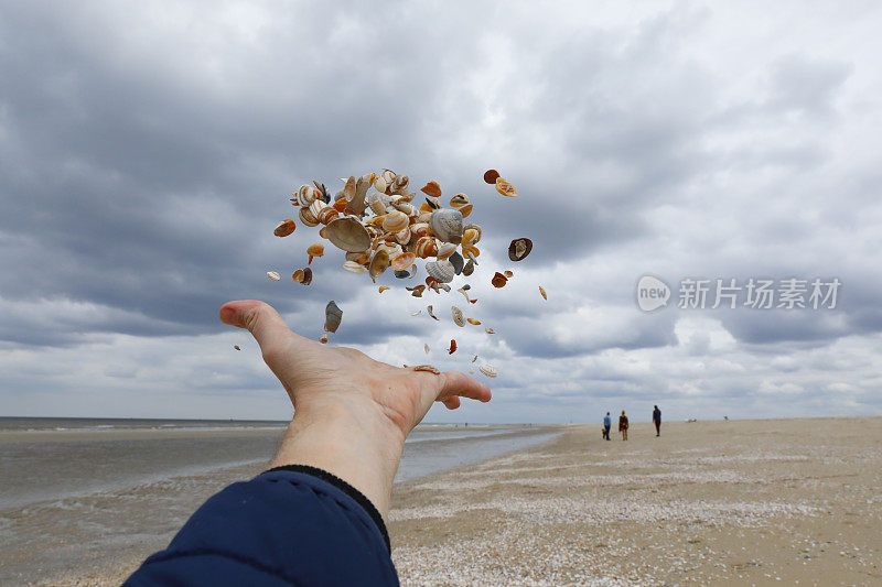 北海海滩上的飞弹。