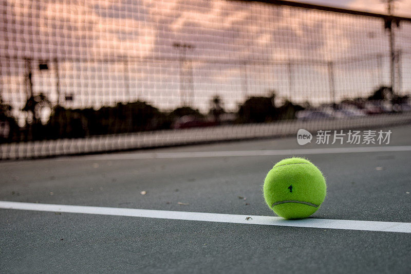 网球场和网球