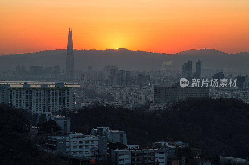 日出在首尔