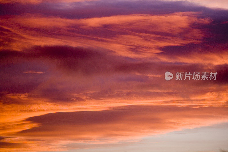 红色日落天空只在12月，英国