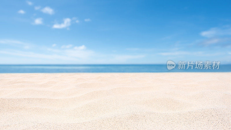 空旷的沙滩夏季背景