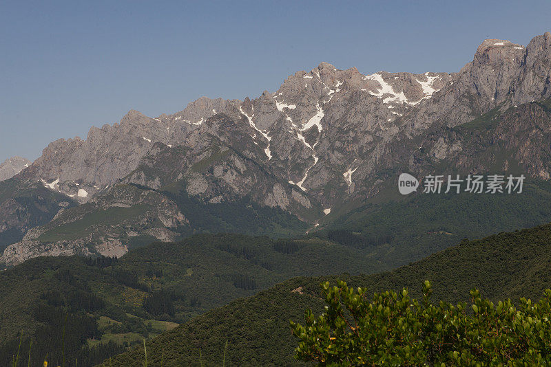 西班牙北部坎塔布里安山脉的欧洲之巅。