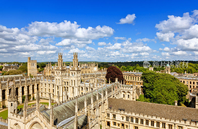 牛津大学,英国