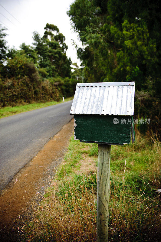 邮筒、信箱、绿路边