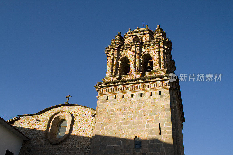 秘鲁库斯科的圣多明各教堂钟楼