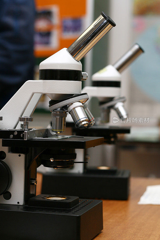 显微镜2