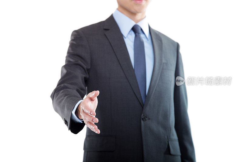 前视图的一个商人伸手握手的白色背景