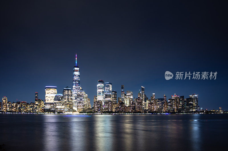 曼哈顿下城的夜景