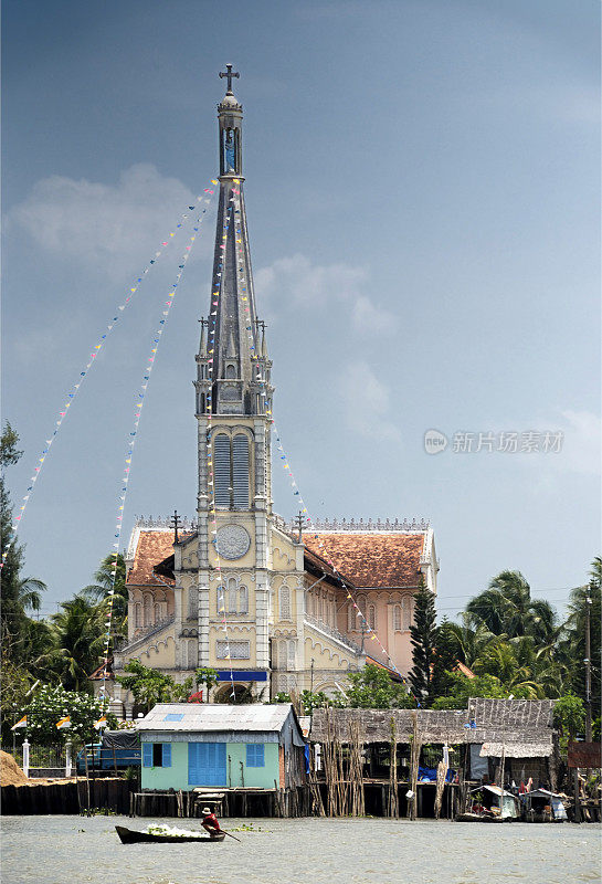 越南湄公河三角洲的教堂