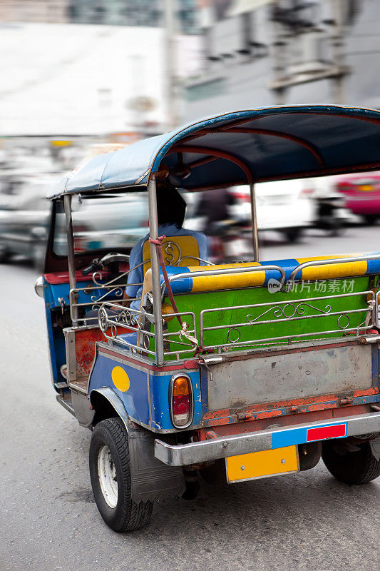 Tuktuk，曼谷的人力车