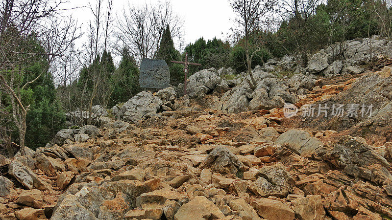 神圣的朝圣，十字山，克里泽瓦茨山，Medjugorje，波斯尼亚