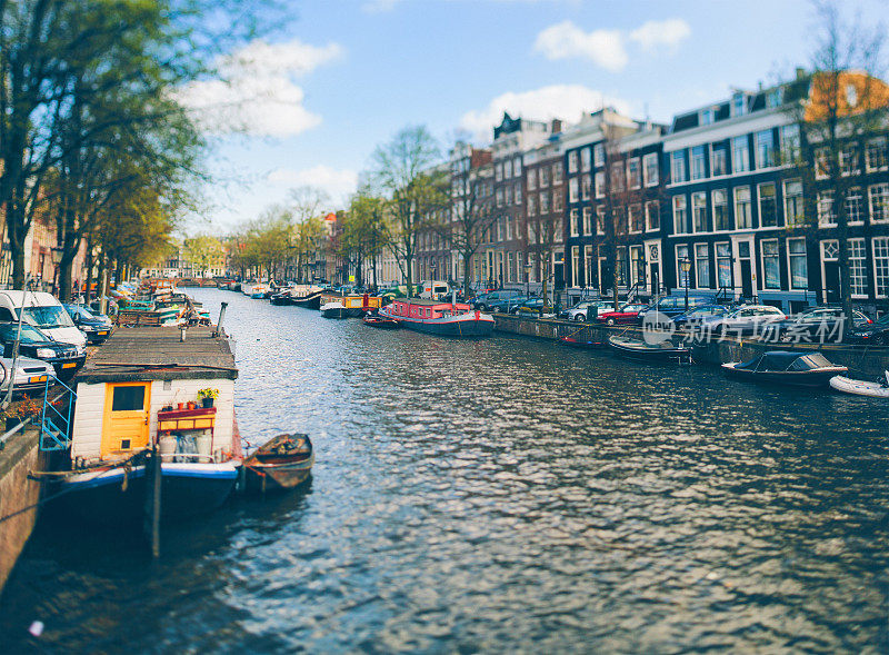 阿姆斯特丹，运河和船只