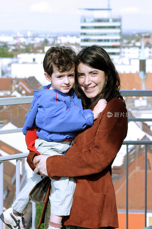 男孩和他的妈妈