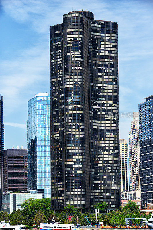 芝加哥市中心的湖点大厦