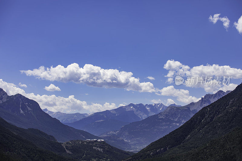 阿尔卑斯山脉景观