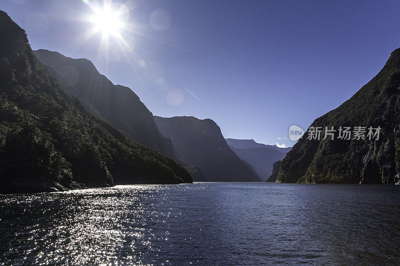 米尔福德声音景观全景，南岛，新西兰