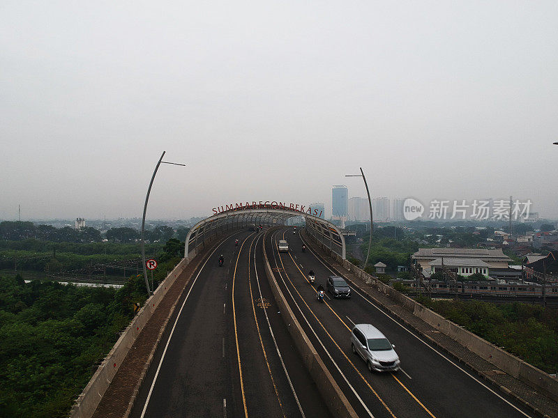 从空中可以看到这个立交桥