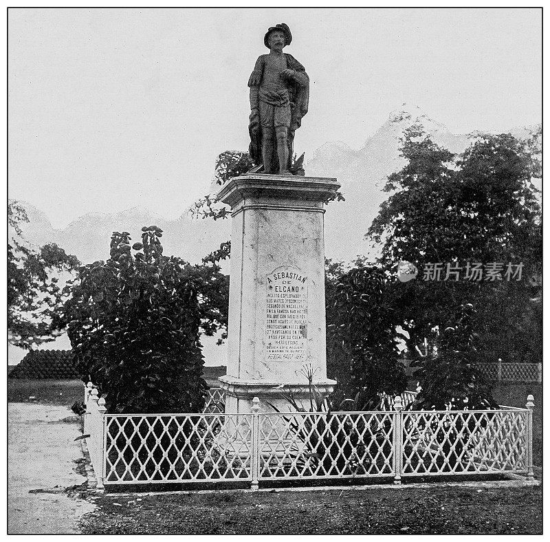 古董黑白照片:在武器库的雕像，Cavite，菲律宾