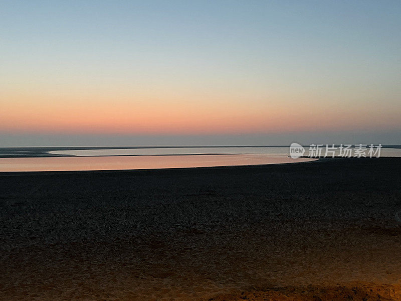 日落海滩Borkum