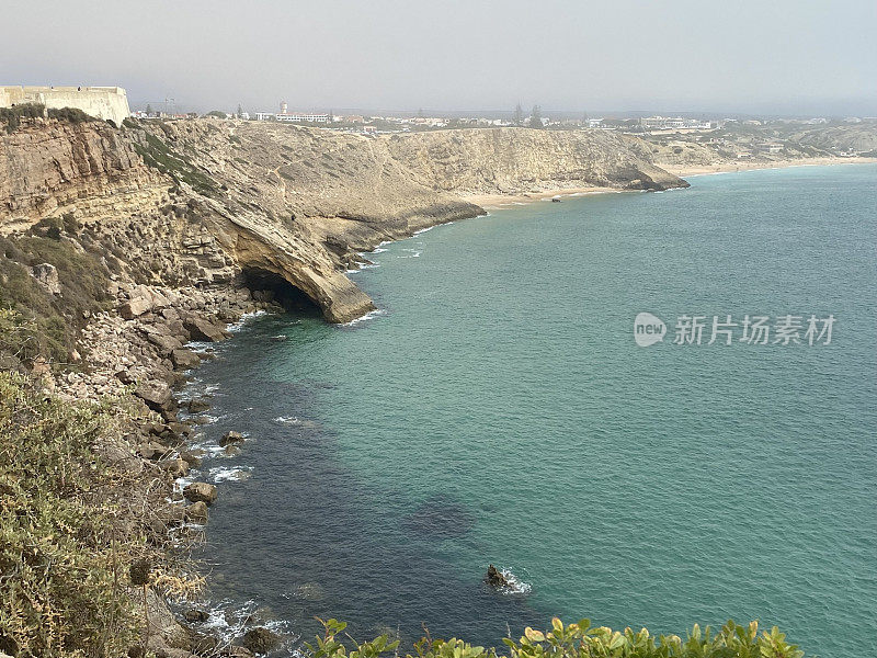 葡萄牙-阿尔加维-萨格雷斯-达玛雷塔广场