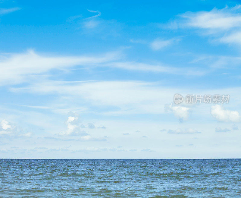 波罗的海和天空的云