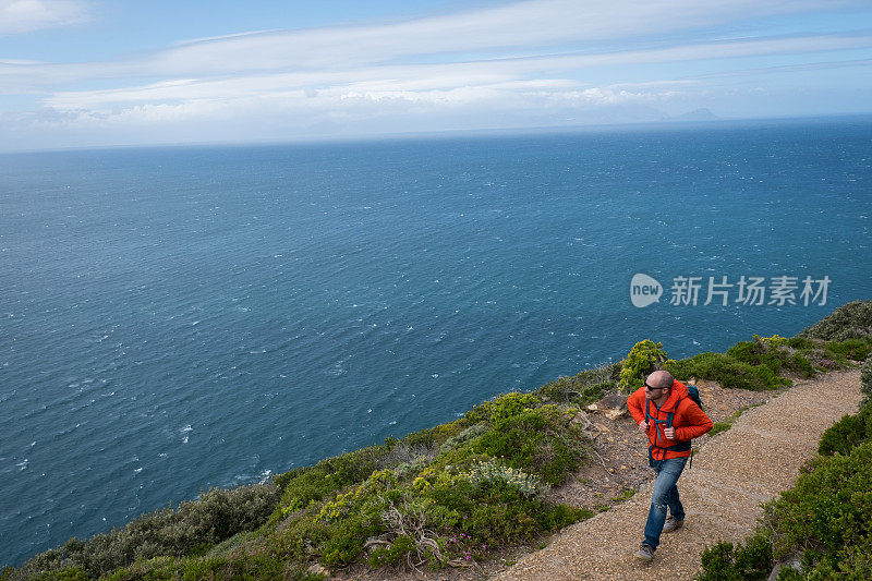 徒步旅行的冒险