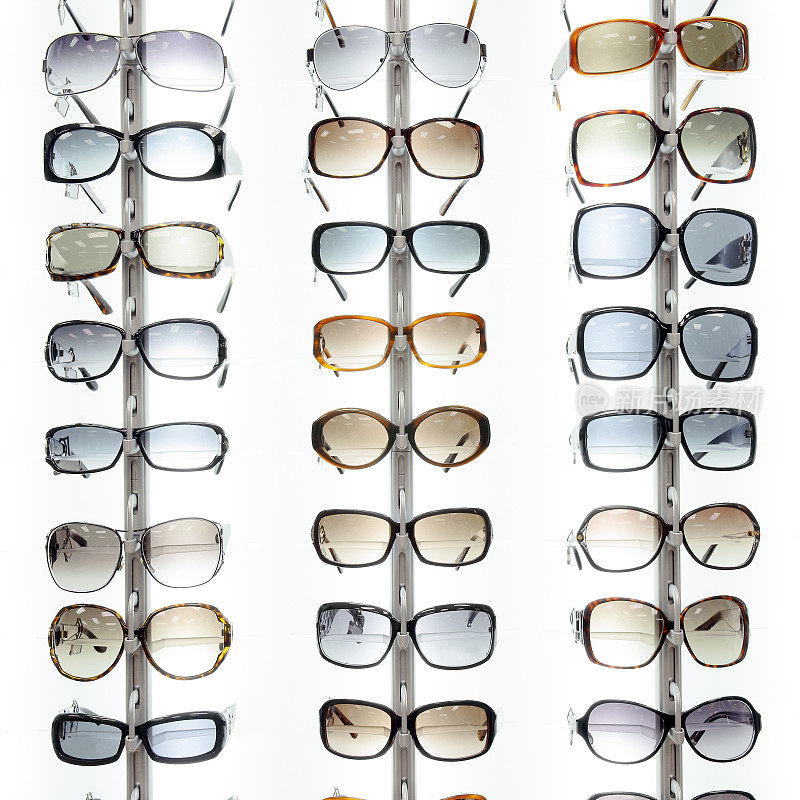 眼镜显示在眼镜商