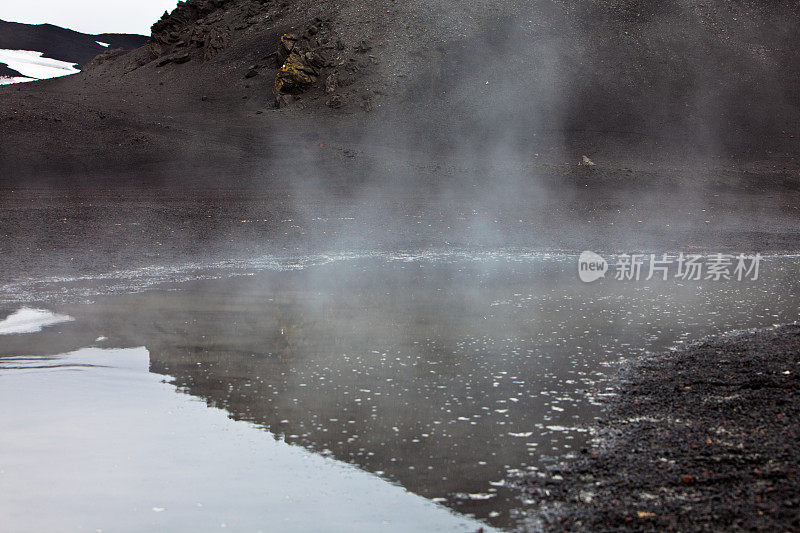 火山温泉，欺骗岛，南极洲