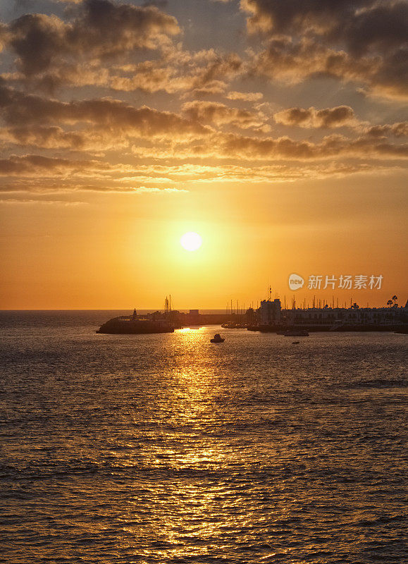 大加那利岛莫根上空的日落