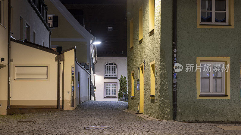 德国因戈尔施塔特老城区狭窄的街道