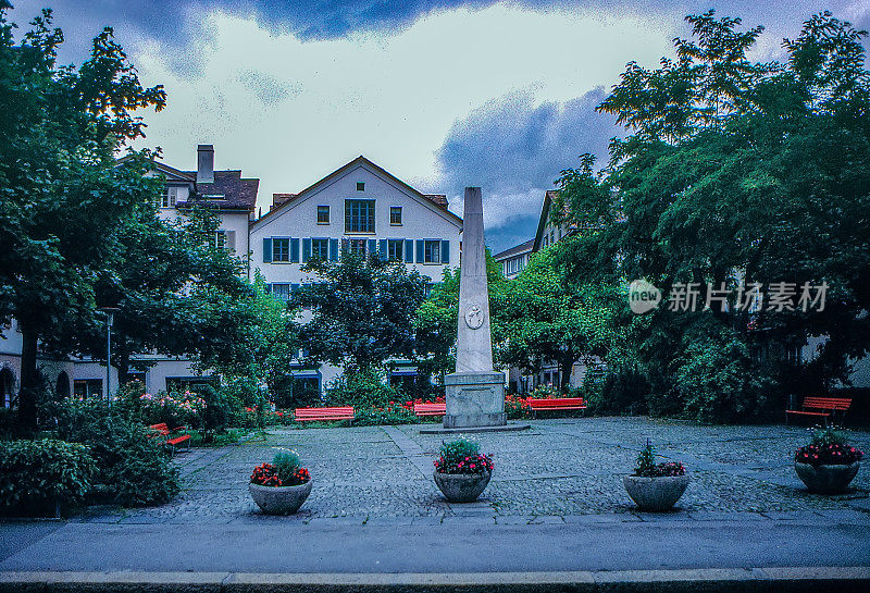 1989年旧正片扫描，城市街景，瑞士库尔