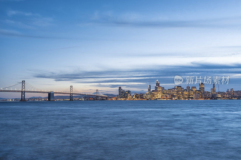 海湾大桥和旧金山