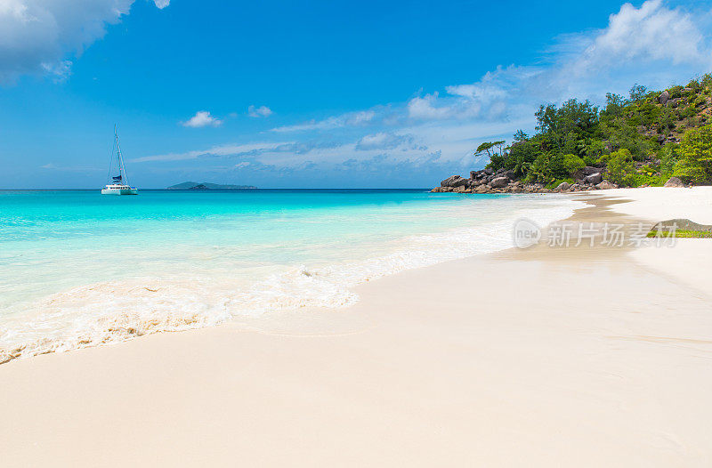 美丽的天堂海滩-天堂热带岛屿