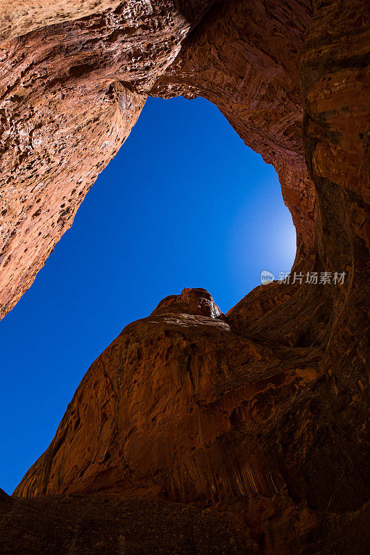 美丽的红岩峡谷在国会礁